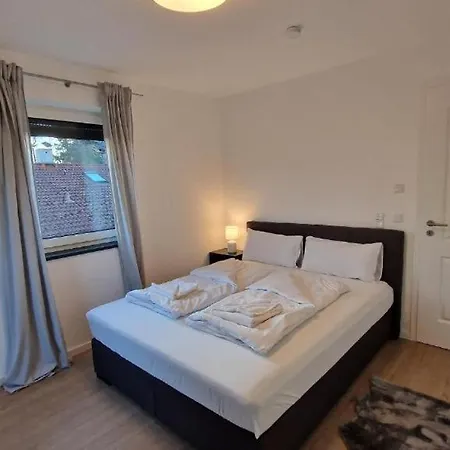 Sisi Apartment *